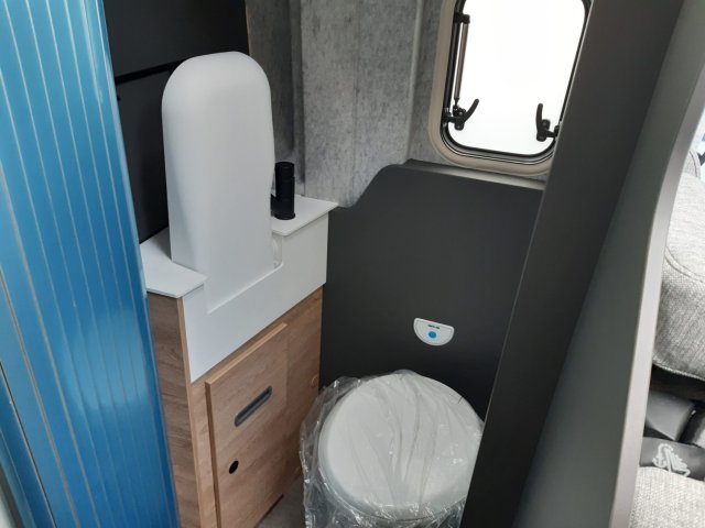 Dethleffs Globetrail 600 performance vw boite auto - Photo 6