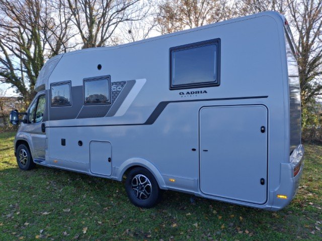 Adria Matrix 650 DL 60Y 60 EME ANNIVERSA - Photo 2