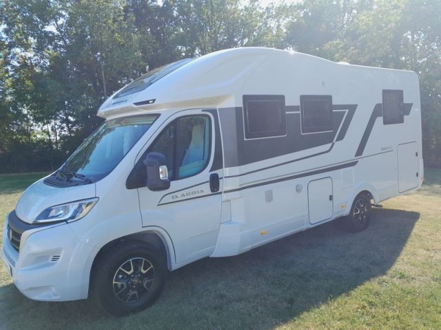 Adria Matrix 670 DC Profilé - Photo 3