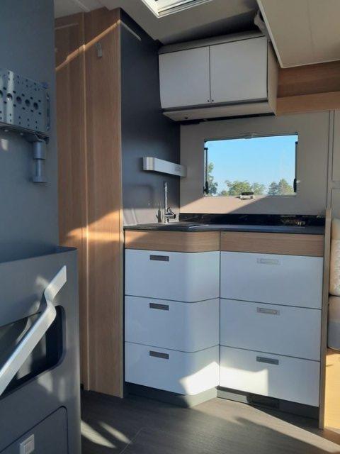 Adria Matrix 670 DC Profilé - Photo 9