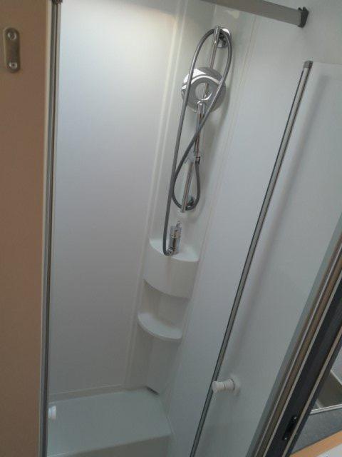 Adria Matrix Axess 650 DC Profilé - Photo 5