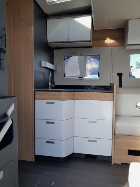Adria Matrix Plus 670 DL Profilé - Photo 6