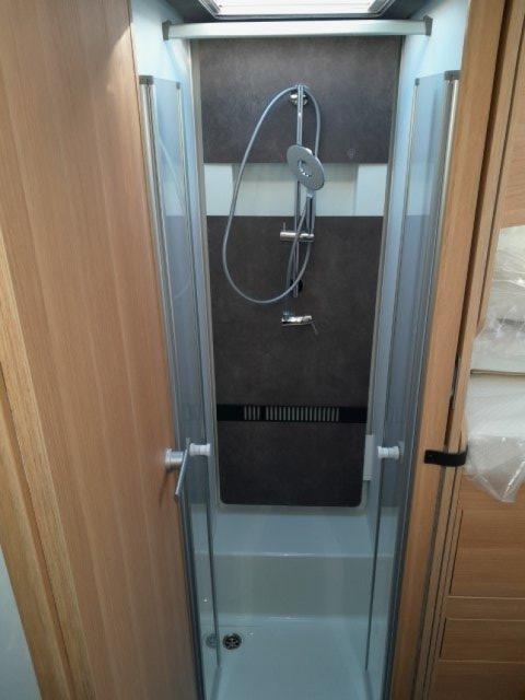 Adria Matrix Plus 670 DL Profilé - Photo 10