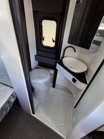 Adria Twin 600 SPB Family - Photo 10