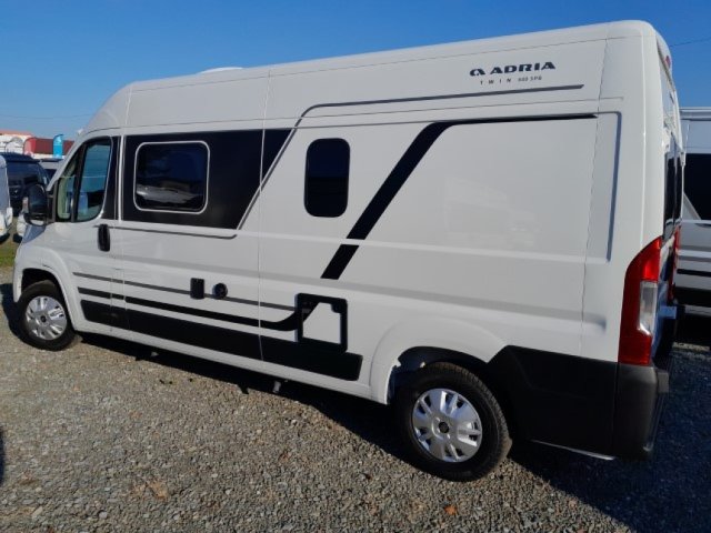 Adria Twin 600 SPB Fourgon - Photo 3