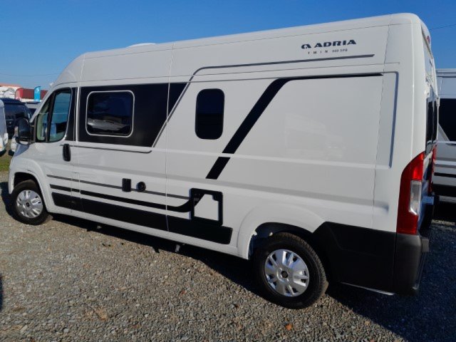 Adria Twin 600 SPB - Photo 3