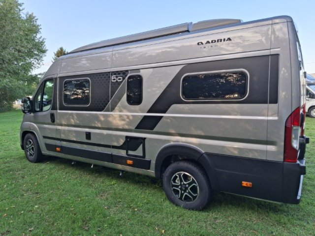 Adria Twin Sports 640 Sgx/ptr 60 Ieme Anniversaire POPTOP EME - Photo 3