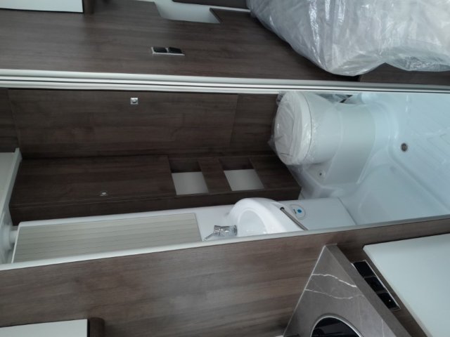 Benimar Tessoro 430 - Photo 11