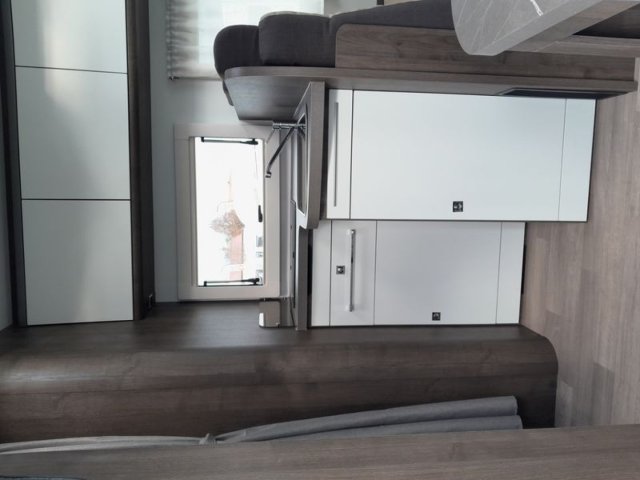 Benimar Tessoro 463 Up - Photo 8