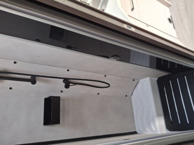 Benimar Tessoro 497 - Photo 17