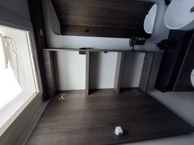 Benimar Tessoro 497 - Photo 21