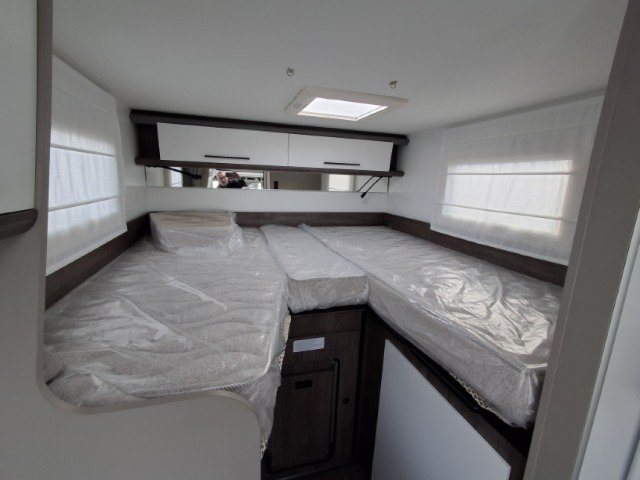 Benimar Yrteo 861 - Photo 11