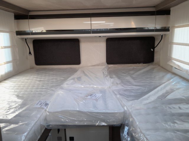 Eden Camp C 699 LG - Photo 3