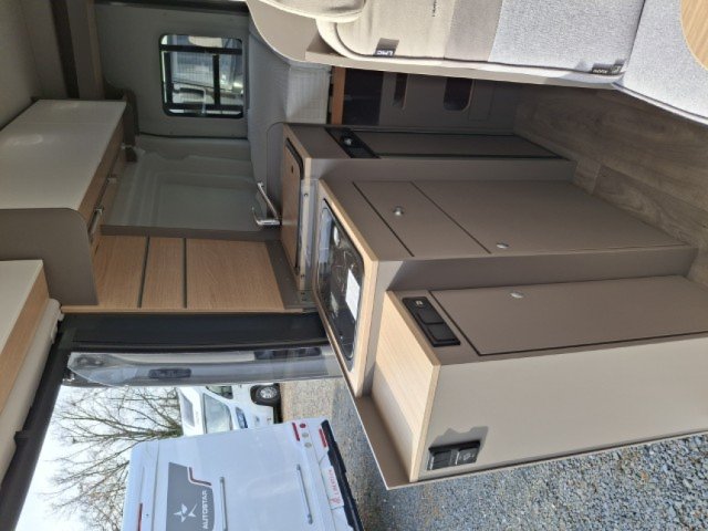 LMC Innovan 590 ACTIVE - Photo 11