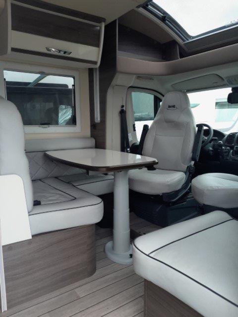 Mc Louis MC4 865 Profilé - Photo 10