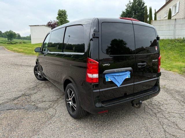 Mercedes Vito VAN - Photo 10