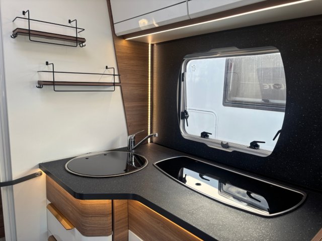 Pilote P 696 C Essentiel - Photo 5