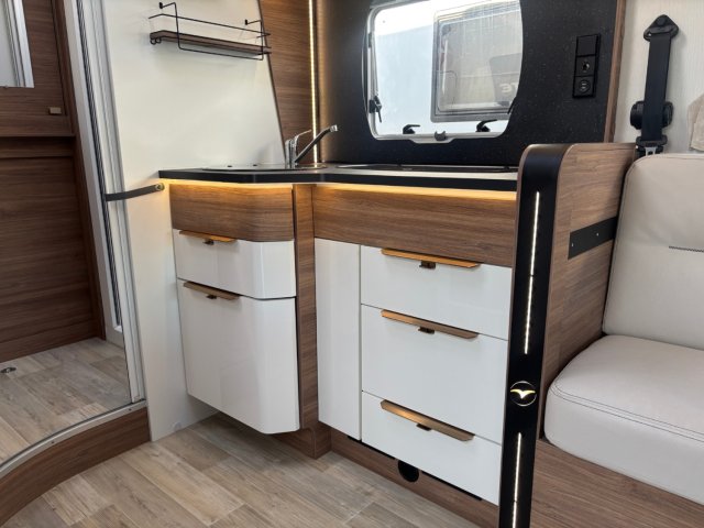 Pilote P 696 C Essentiel - Photo 6