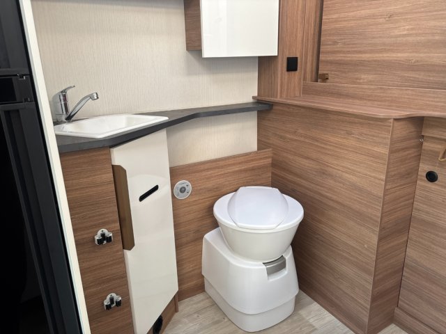 Pilote P 696 C Essentiel - Photo 8