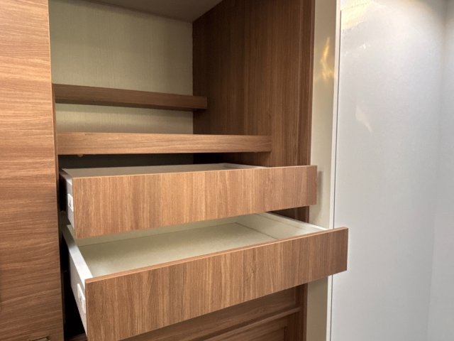 Pilote P 696 C Essentiel - Photo 11