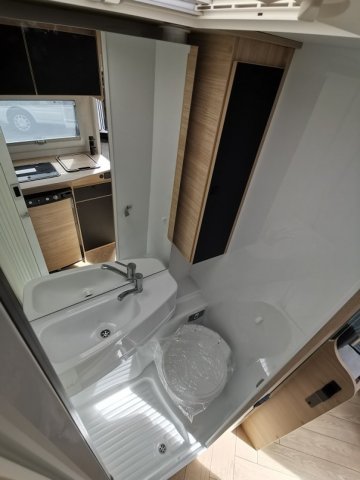 Challenger S215 Sport Edition - Photo 7