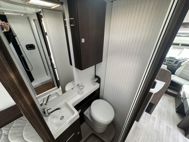 Benimar Tessoro 463 Up - Photo 6