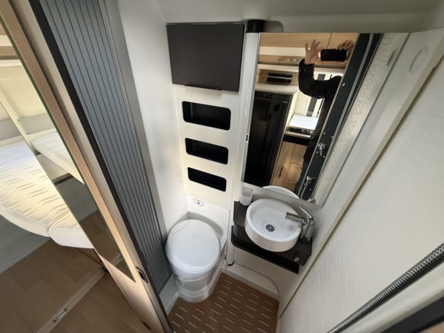 Campereve Magellan 746 LIMITED - Photo 4