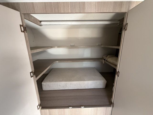 Challenger 290 Special Edition GENESIS - Photo 7