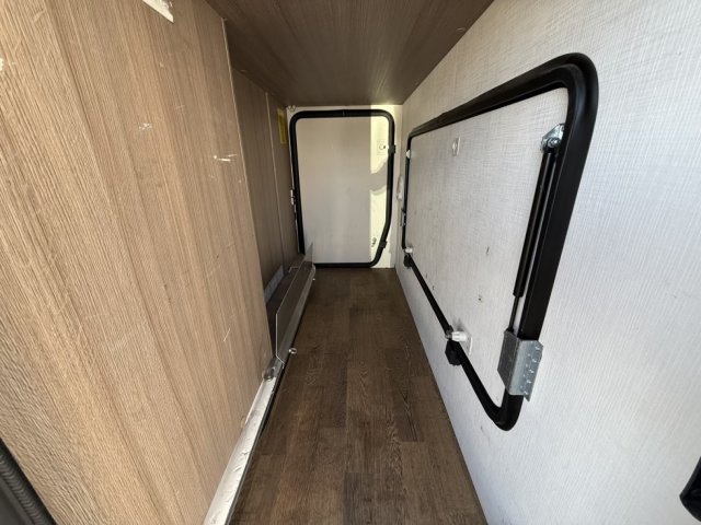 Challenger 290 Special Edition GENESIS - Photo 10