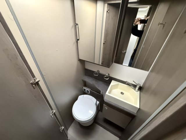 Challenger 348 XLB Graphite Edition - Photo 5