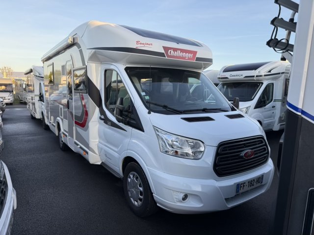 Challenger Graphite 348 Occasion