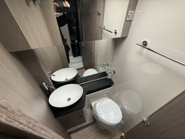 Eden Camp C 699 LC - Photo 6