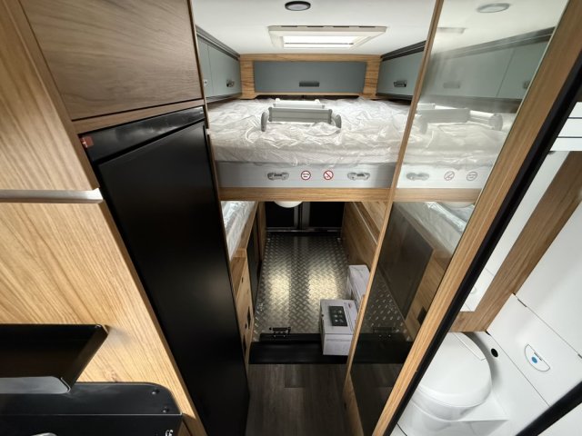 Font Vendome Duo Van LIT GARAGE - Photo 6