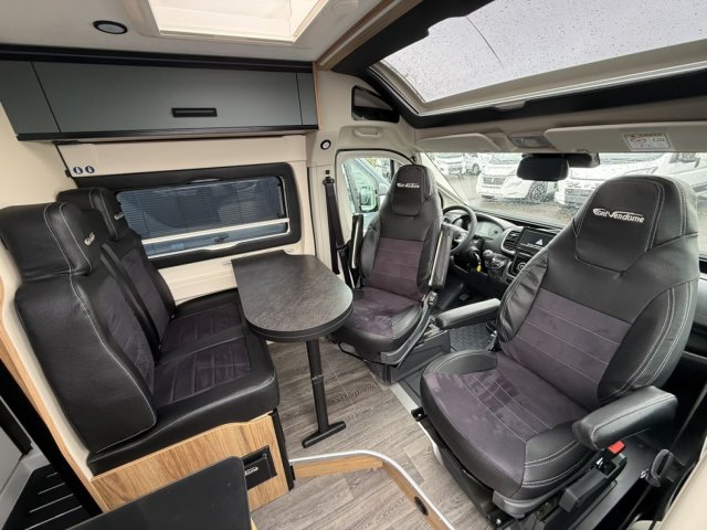 Font Vendome Leader Camp SERIE S - Photo 2