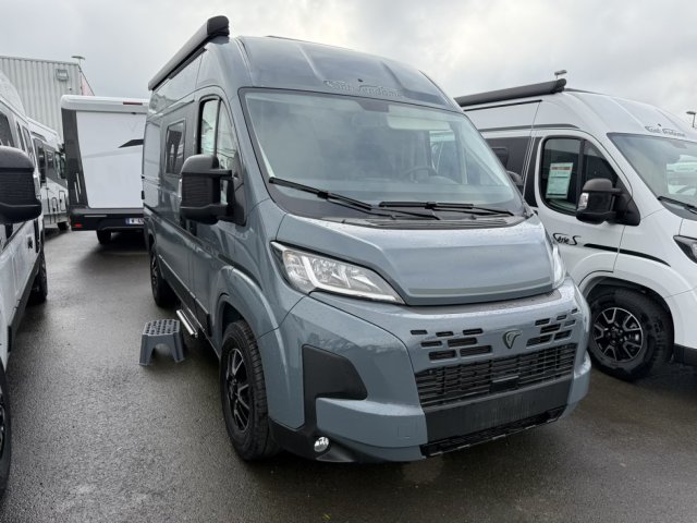 Font Vendome Rando Camp SERIE S Neuf