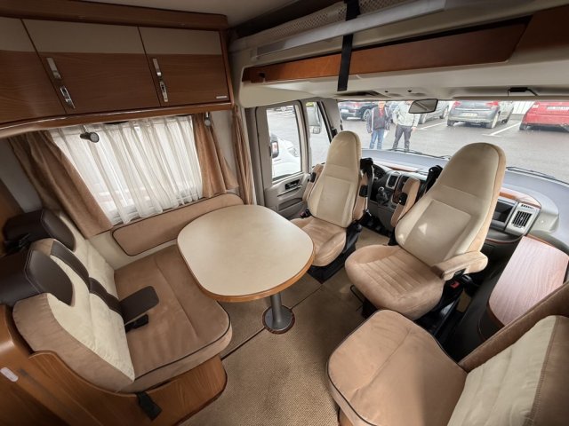 Hymer B 674 SL - Photo 2