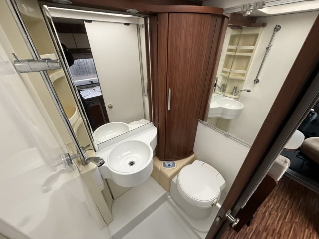 Hymer Camping-Car 522 - Photo 4