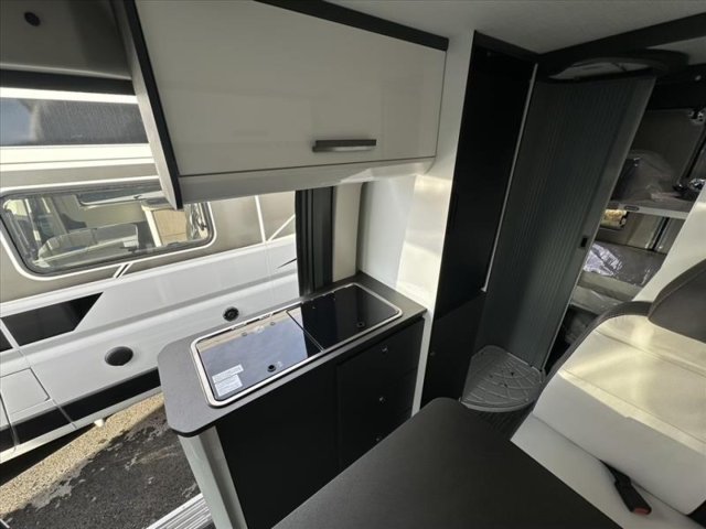 Mc Louis Menfys 7 Lifestyle S-LINE - Photo 3