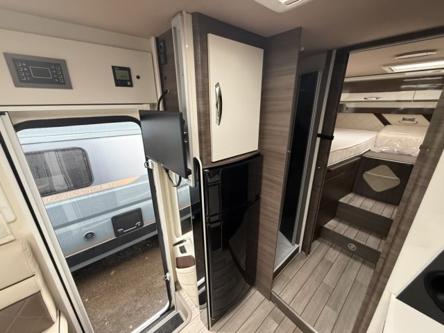 Mc Louis Nevis 870 - Photo 4