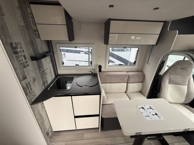 Mc Louis Yearling 81 - Photo 3