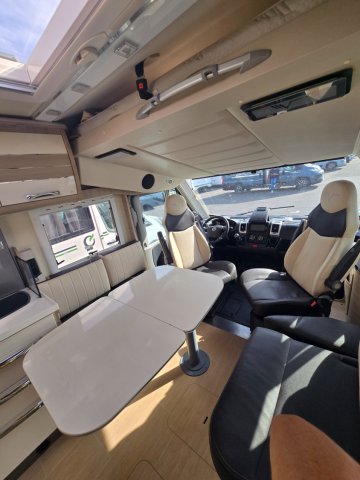 Mobilvetta K-Yacht Tekno Line 90 - Photo 2