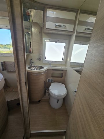Mobilvetta K-Yacht Tekno Line 90 - Photo 8
