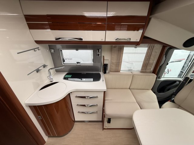 Mobilvetta K-Yacht Tekno Line 90 - Photo 3