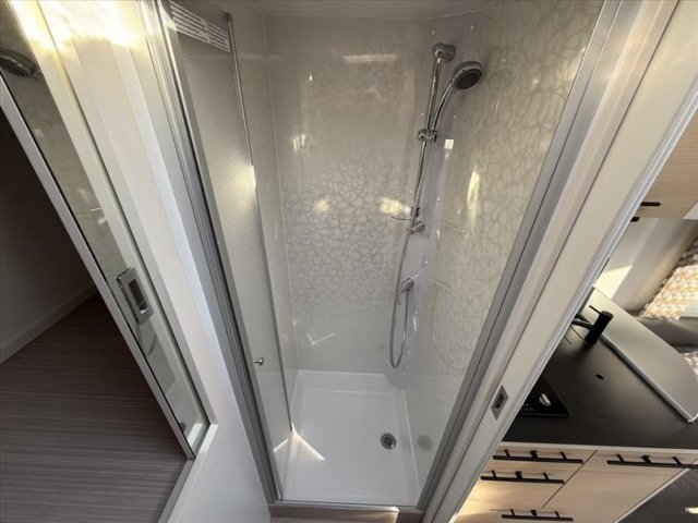 Notin Vera - Photo 6