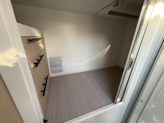 Notin Vera - Photo 7