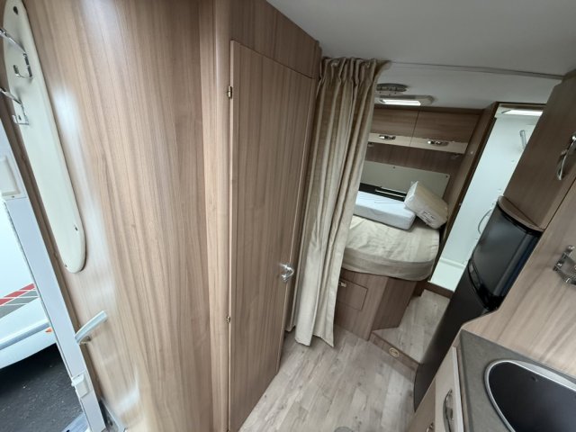 Pilote Aventura P 690 - Photo 4