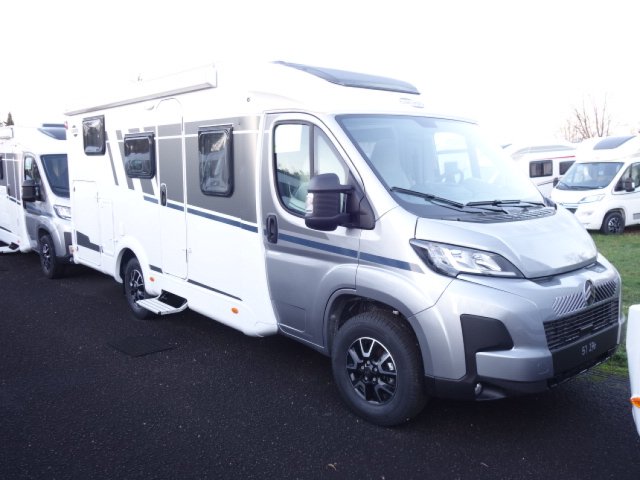 Carado V 347 Pro + Neuf