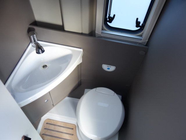 LMC Innovan 540 - Photo 11