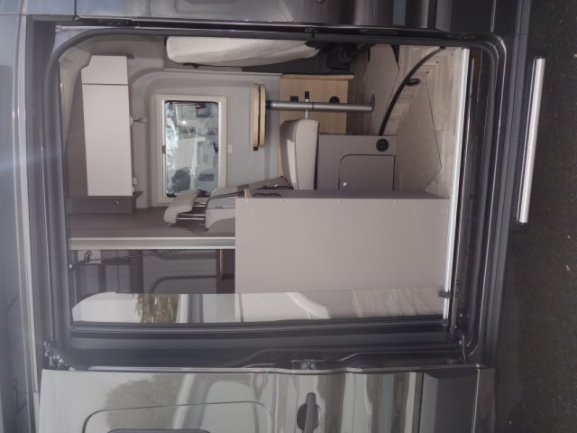 LMC Innovan 590 - Photo 4