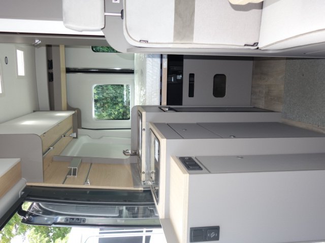 LMC Innovan 590 - Photo 5